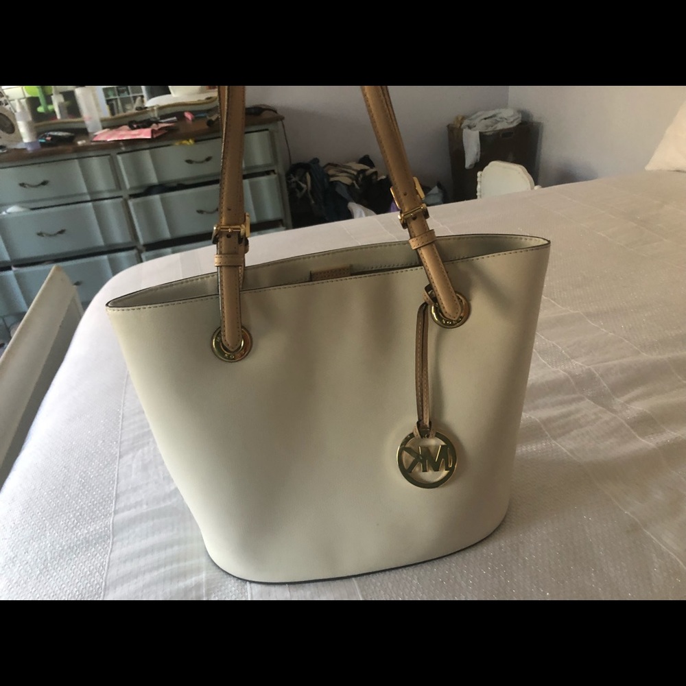 White Michael Kors Tote selling for best offer!